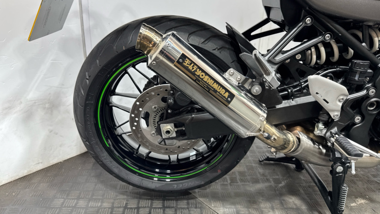 Kawasaki Z R900EKF (19MY)